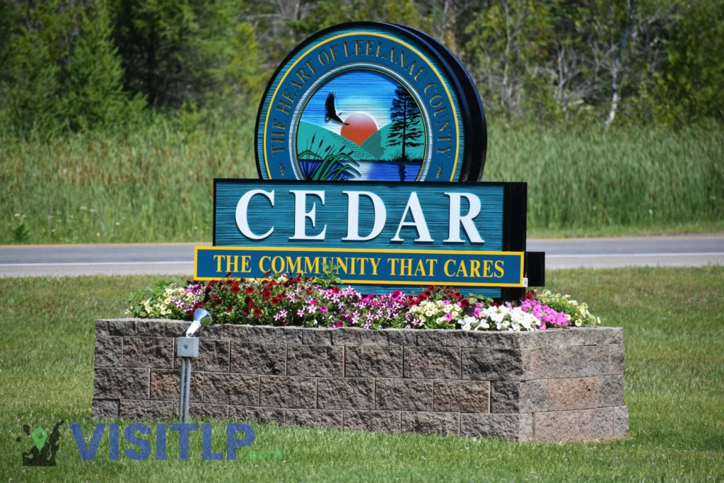 Welcome to Cedar sign