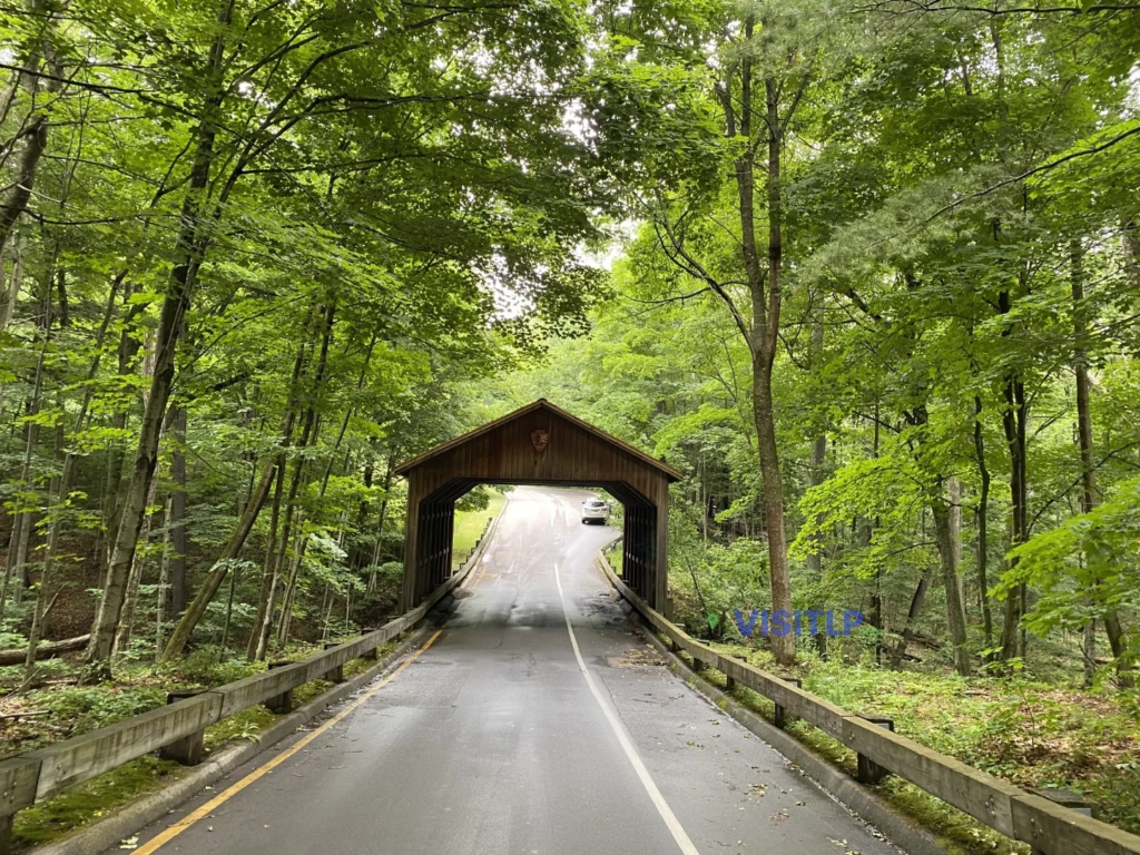 Covered bridge on Pierce Stocking Scenic Drive